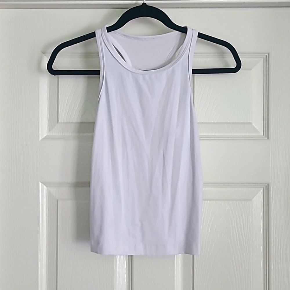 Lululemon workout tank